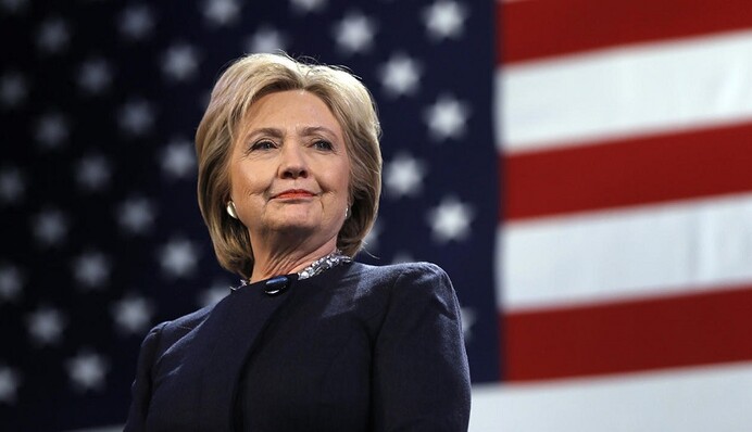 С пикантным граффити с Хиллари Клинтон произошел забавный курьез