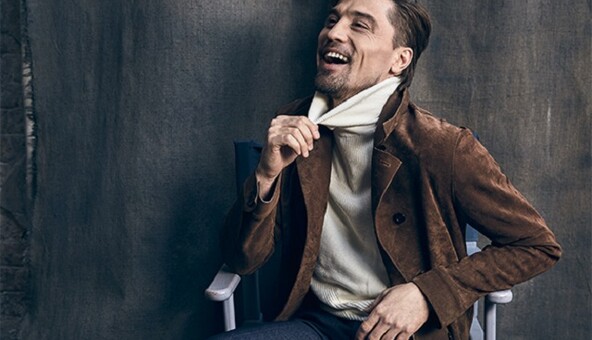 Российская звезда удивила сети неожиданным фото в бассейне