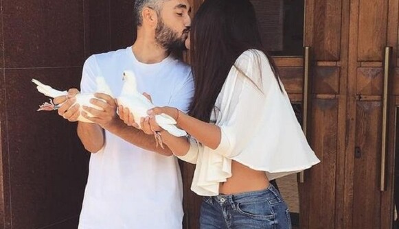 Российский певец женился на украинке: опубликованы фото