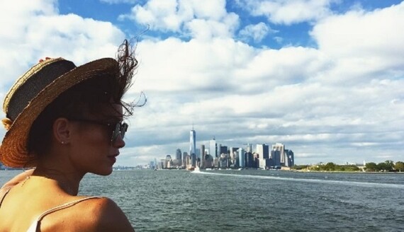 Украинская певица показала, как искала Жмеринку в Нью-Йорке