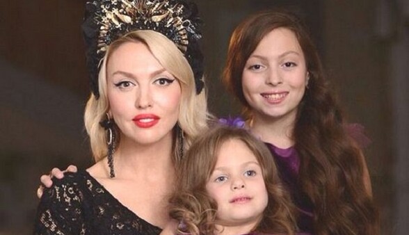 Украинская поп-звезда сделала трогательный подарок дочери