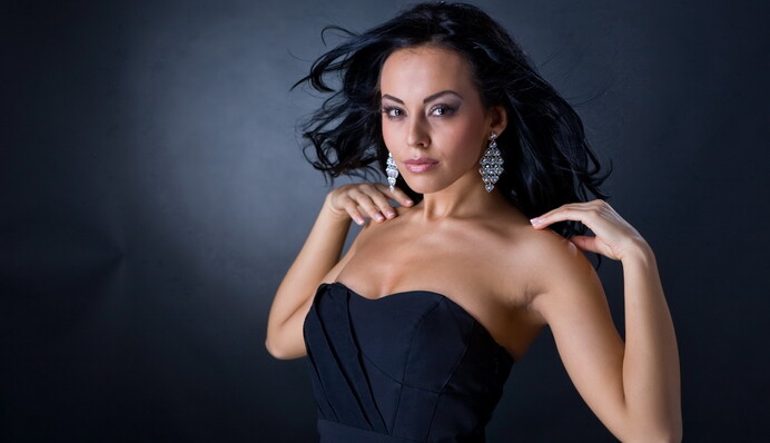 Украинская поп-звезда вышла замуж в нижнем белье