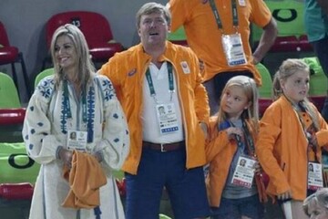 Королева Нидерландов засветилась на фото в украинской вышиванке