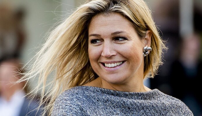 В сети в восторге от вышиванки королевы Нидерландов