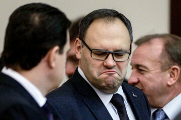 Каськиву пришла ПОРА: соцсети смеются над бывшим чиновником Януковича