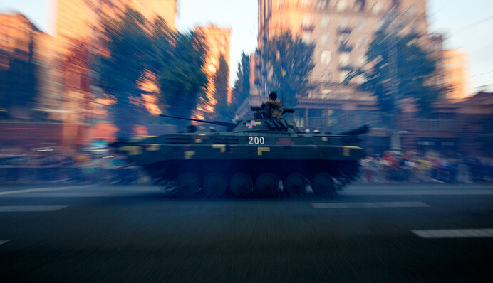 Хрещатиком пройшли танки: кращі фото з репетиції військового параду в Києві