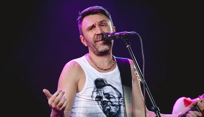 Шнур указал на девушку, принесшую ему счастье