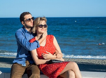 Муж дочери известного путинского режиссера опроверг развод