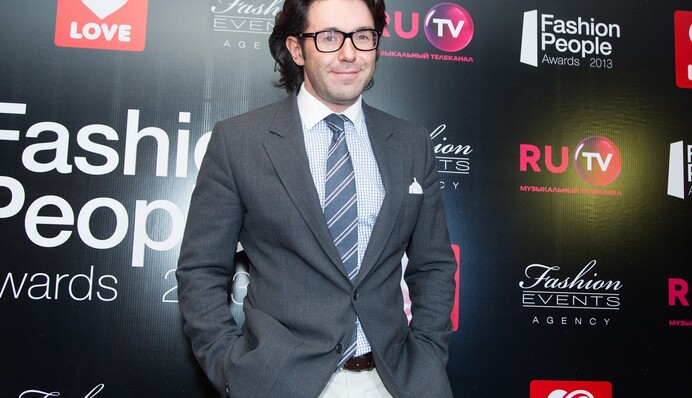 Известный российский ведущий поразил сети своим фото