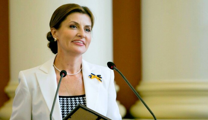 Жена Порошенко назвала свой любимый наряд
