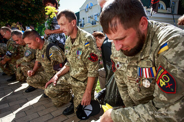Річниця Іловайської трагедії, - ексклюзивний фоторепортаж з акції пам'яті загиблих