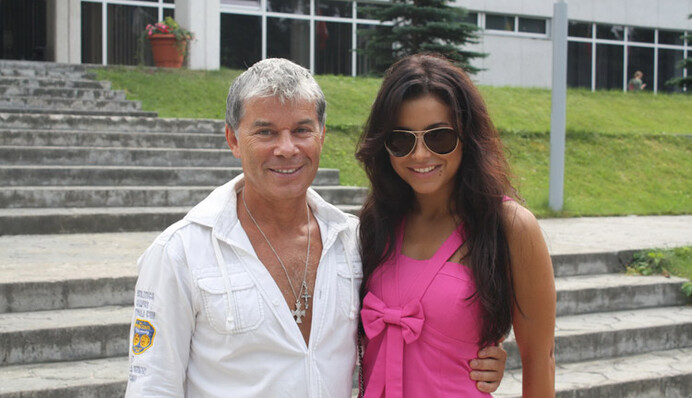 Ани Лорак споет 