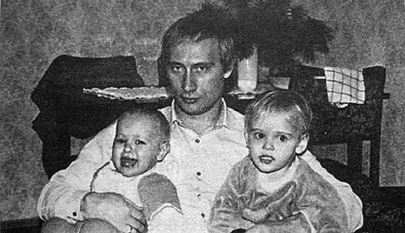 Путин приоткрыл покров тайны над своими детьми