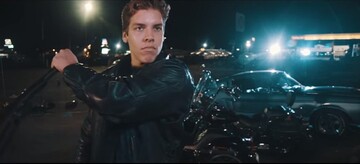 Сын Шварценеггера позабавил сети видео с подражанием отцу