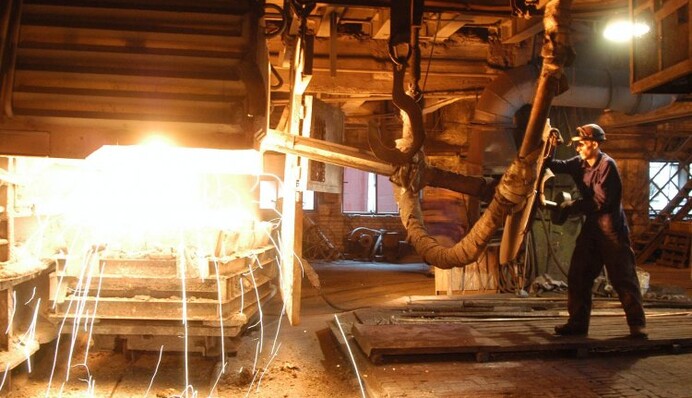 Проблемы с экспортом могут еще больше обесценить гривну