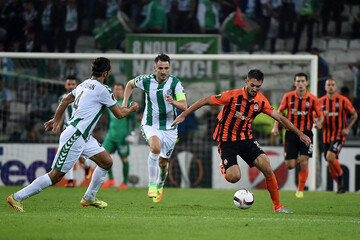 "Коньяспор" - "Шахтер" 0:1. Хроника матча Лиги Европы, видео гола, онлайн