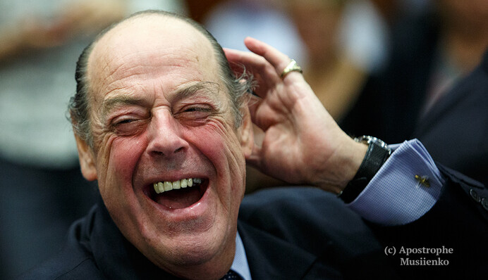 Внук Черчилля позабавил пиратскими подтяжками в Киеве: опубликованы фото