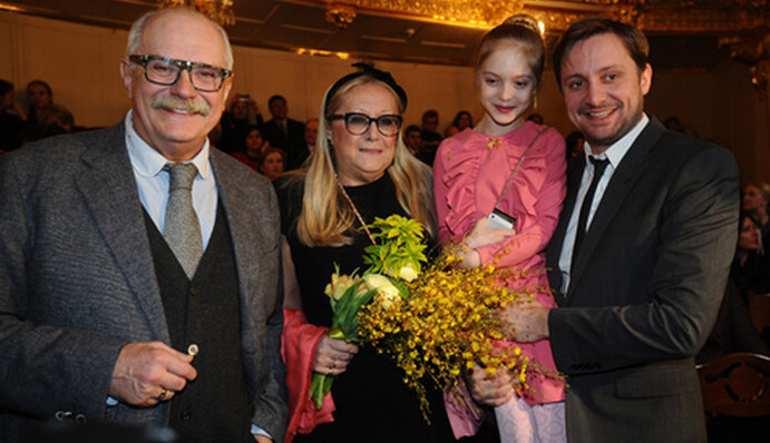 Известный путинский режиссер попал в историю с убийством Жилина