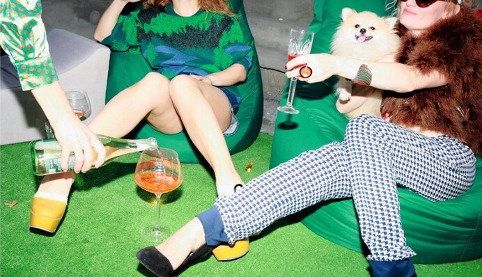 В сети высмеяли наряды львовского 