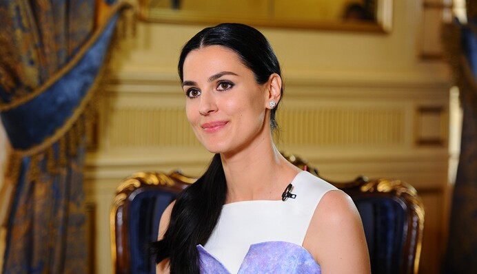 В сети отметили, как исхудала известная украинская ведущая