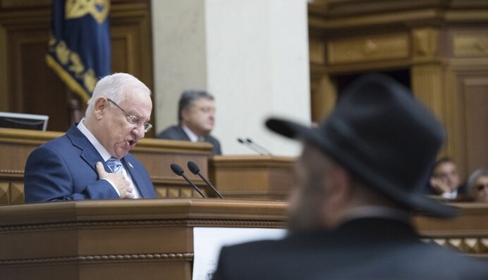 Услышал бы от меня много некорректных слов: лидер Израиля разгневал кума Порошенко