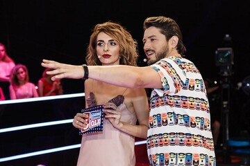 Известные украинские ведущие стали женихом и невестой