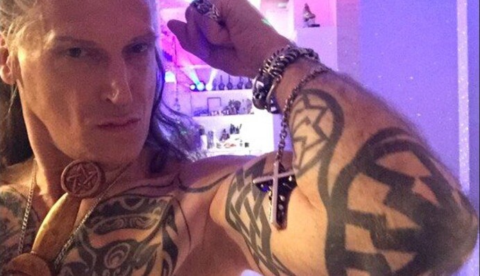 В сети высмеяли смену фамилии российского артиста из Украины