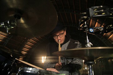 Евровидение-2017: сын опальной украинской певицы представил свою песню