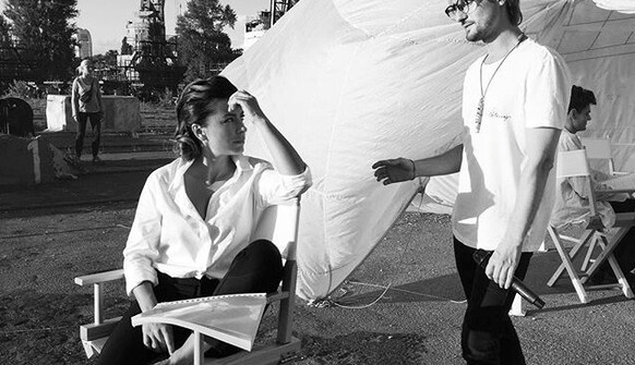 Продюсер показал романтичные фото с Ани Лорак