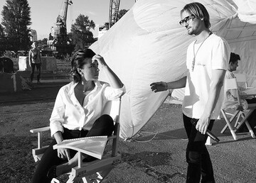 Продюсер показал романтичные фото с Ани Лорак