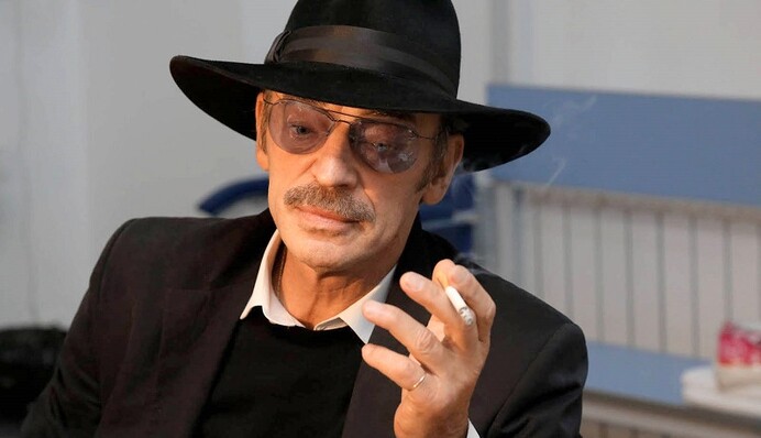 Сети взорвала рок-версия известной песни запрещенного в Украине певца