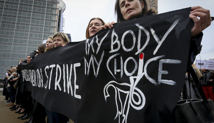 Чистая дьявольщина: как в Украине хотят запретить аборты