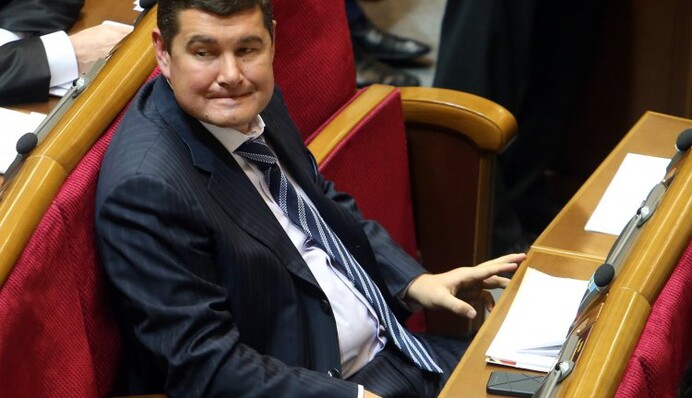 Вся проблема Онищенко: он сильно активничал политически