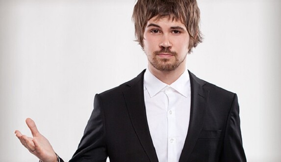 Собравшийся выступать в Киеве российский певец объяснил захват Крыма