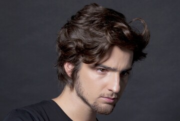 Украинский певец взбудоражил сети необычным арт-проектом