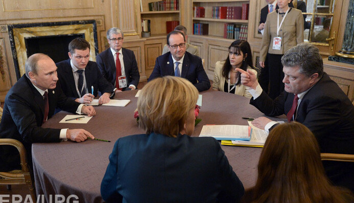 Бои под Мариуполем: у России остались только военные методы давления на Украину