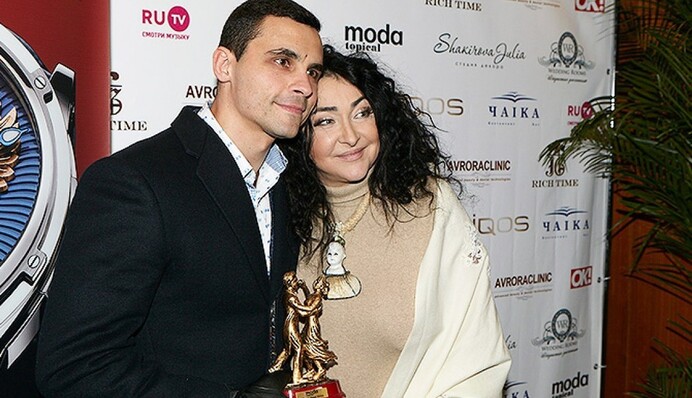 Российская звезда из Украины рассказала, как ее муж попал в секту