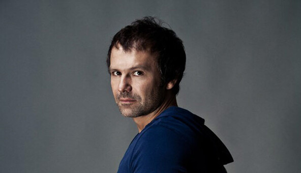 Украинская рок-звезда едко подколол чиновников с их декларациями