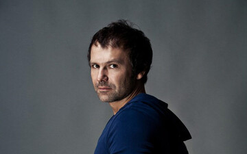 Украинская рок-звезда едко подколол чиновников с их декларациями