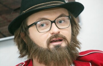 Украинская звезда заинтриговала сети видео с анонсом 