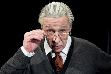 В сети набирает популярность видео с украинской сценкой Ефремова