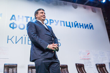 Урок для Саакашвілі: американський погляд на гучну відставку