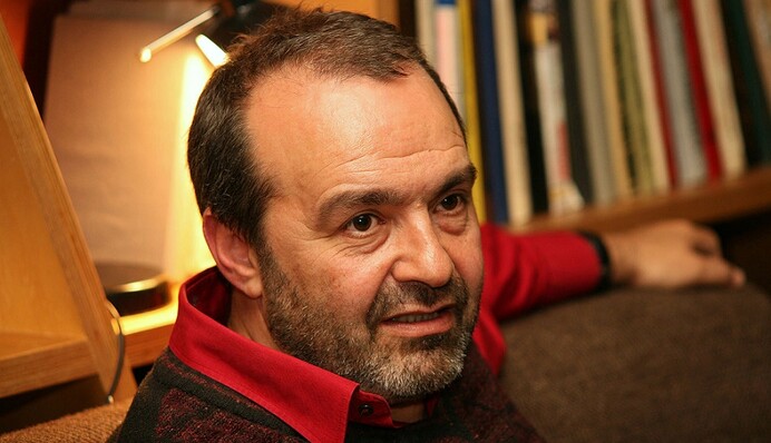 Виктор Шендерович: Следующему руководству России придется вернуть Украине Крым