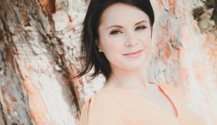 Украинская знаменитость показала трогательные фото с подросшей дочерью