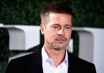 Брэд Питт вышел в свет с 