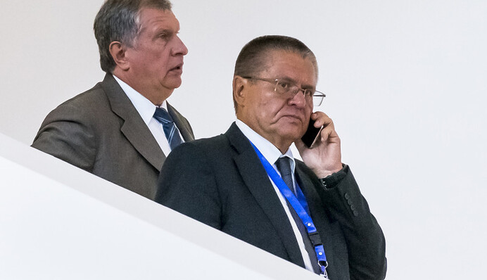 Сєчін оголосив Путіну війну: чому затримали міністра Улюкаєва