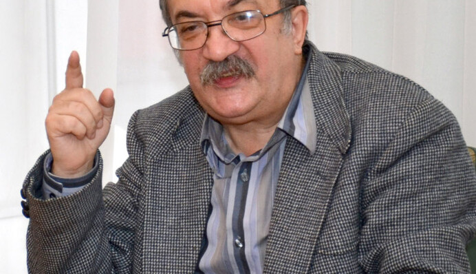 Писатель Владимир Лис: Я считаю, что Крым сдали