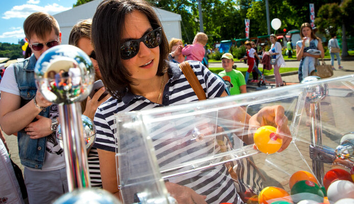 Кто стоит в тени украинских лотерей