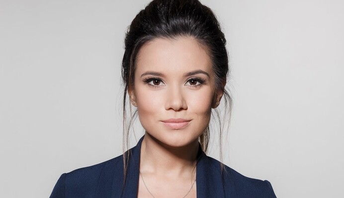 Беременная украинская певица умилила сети нежным фото