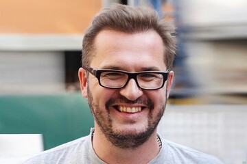 В сети показали видео с нападением на Александра Пономарева